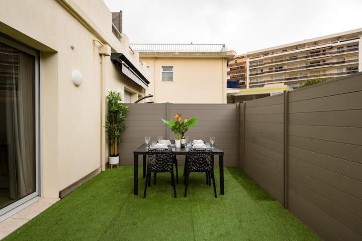 Stylish New 1 Bedroom Apartment In Juan Les Pins Antibes Exterior photo